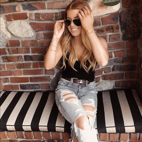 Meet your Posher, Kaitlyn - Picture 1 of 7